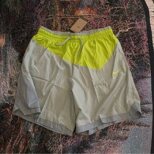 Men Nike DNA 8" Woven Basketball Shorts Size Large New (DH7559-321).